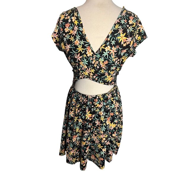 Decree XL Floral Cutout Back Dress Midi Length Stretch Summer Casual - Picture 3 of 11
